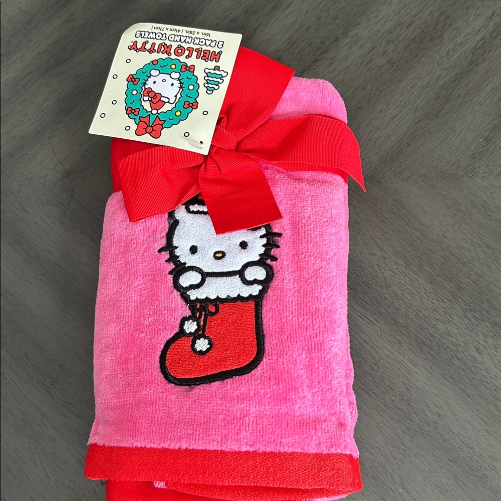 Hello Kitty Christmas Hand Towels. 2 pack
16” x 28”
